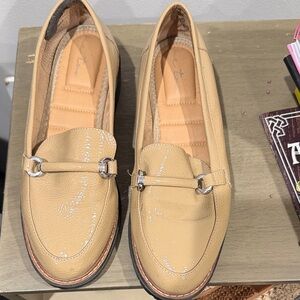 Women's Tan Loafers